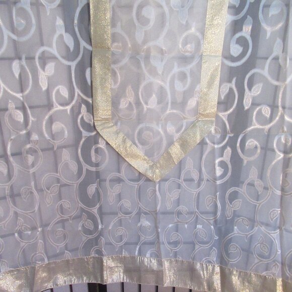 Gold Sheer Table Runner & Table Cloth, Organza, New/Vintage, Lamé, Rayon - Picture 1 of 11